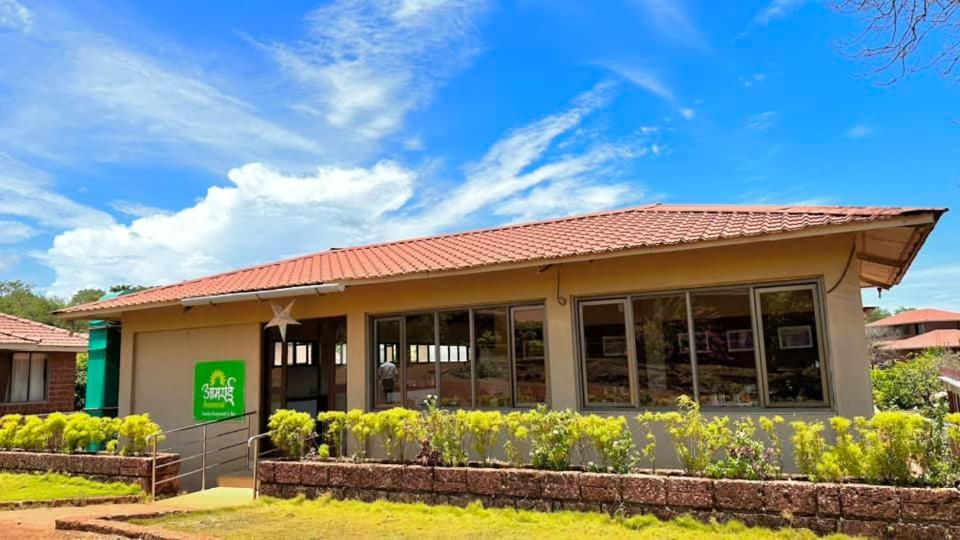 Regenta Resort Mango Village Guhagar Kudān Exterior photo